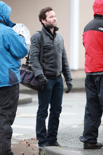  Eion on the set of Once Upon a Time