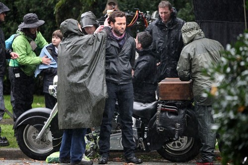  Eion on the set of Once Upon a Time