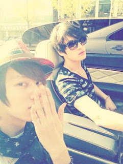  Jae and Hee selca