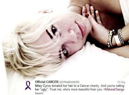 Miley Cyrus - OfficialCancer