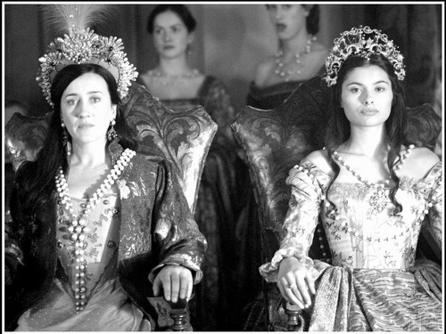  reyna Katherine of Aragon & reyna Claude of France