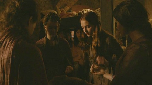  Sansa and Hand maids