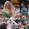 Taylor Swift april333 photo